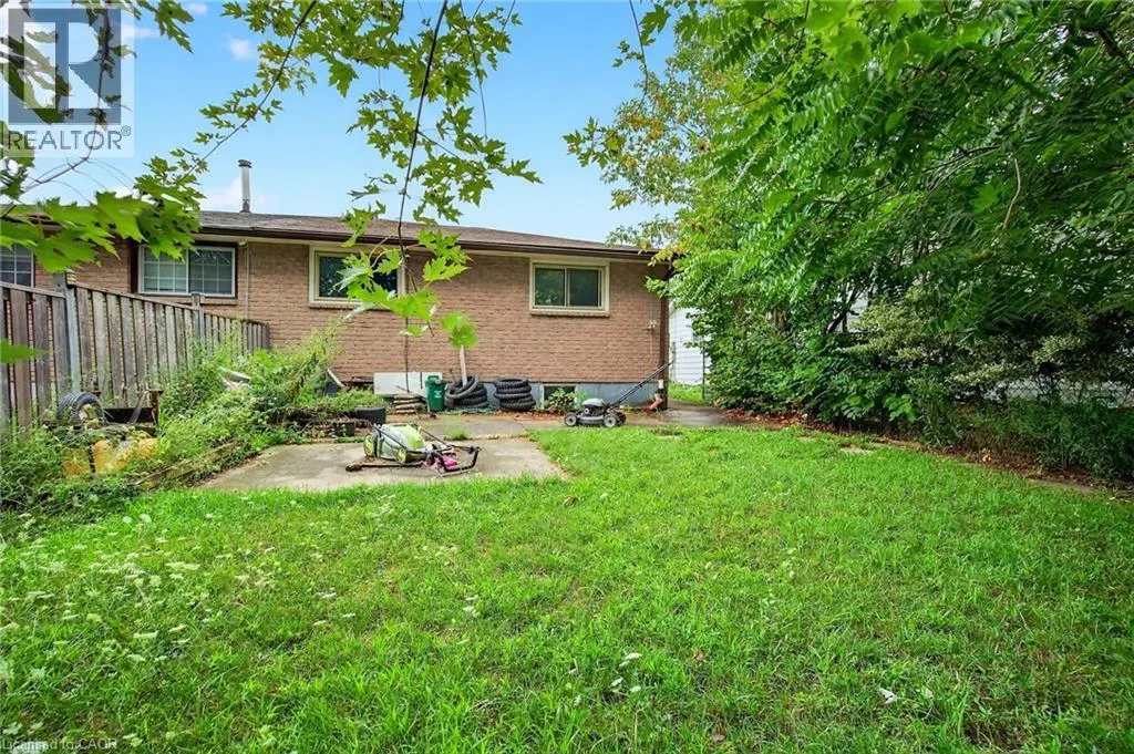 133 NORTHGATE Drive Unit# Main, #Main