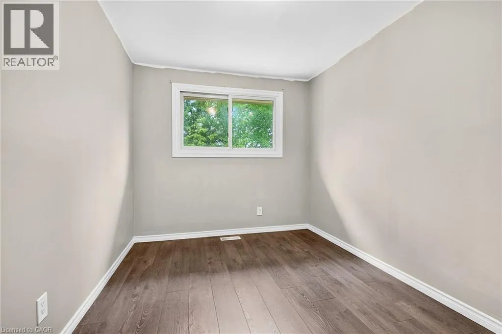 133 NORTHGATE Drive Unit# Main, #Main