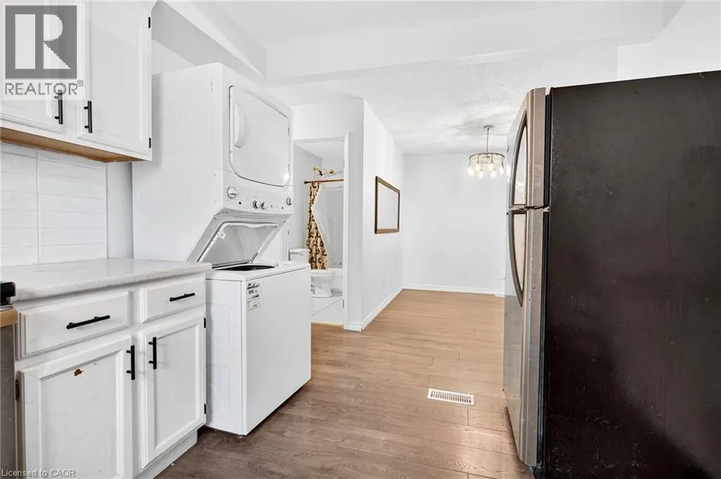 133 NORTHGATE Drive Unit# Main, #Main