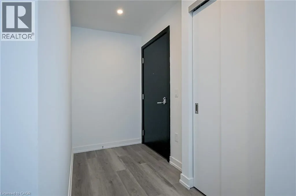 15 WELLINGTON Street S Unit# 2302, #2302