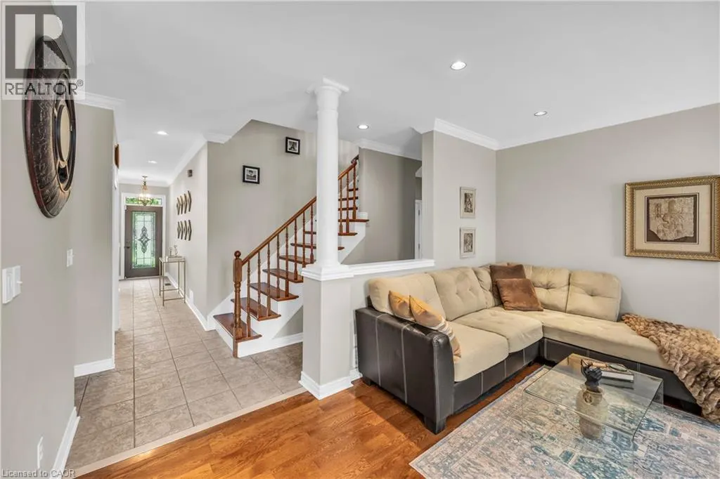 38 SUNBEAM Drive
