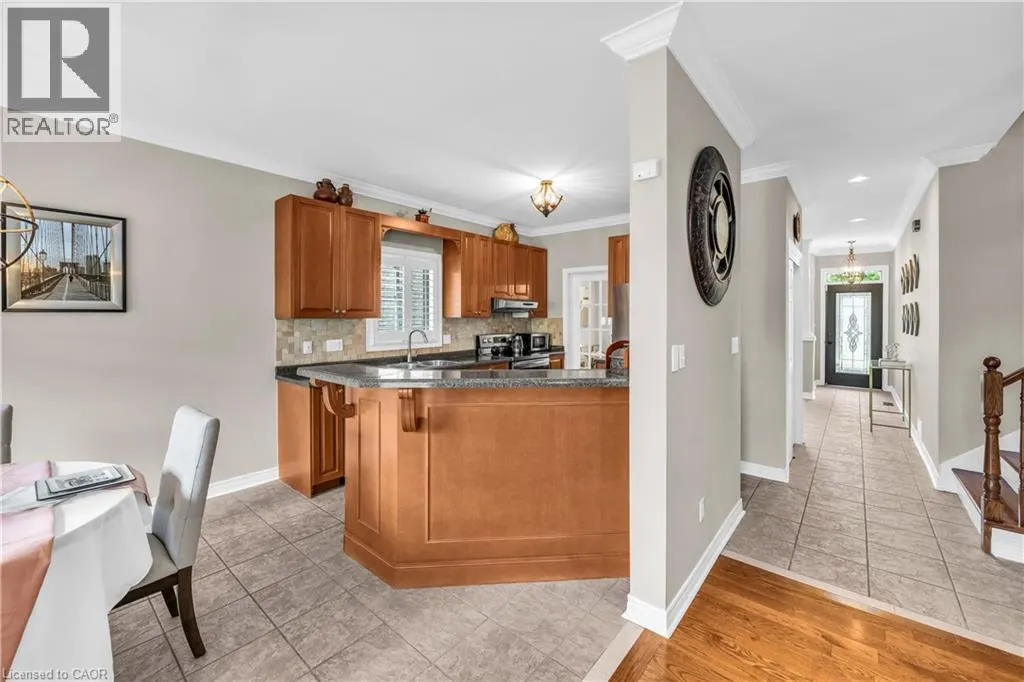 38 SUNBEAM Drive