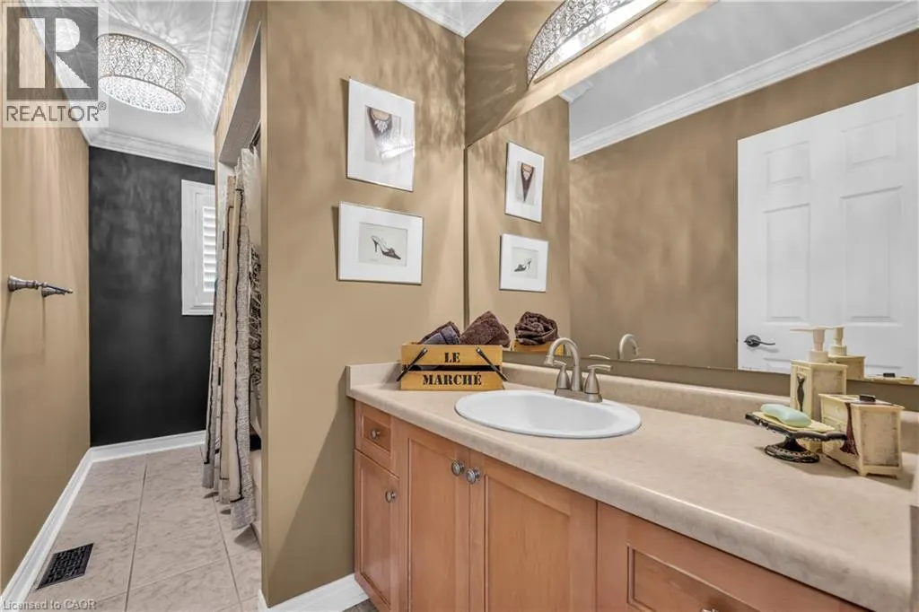 38 SUNBEAM Drive
