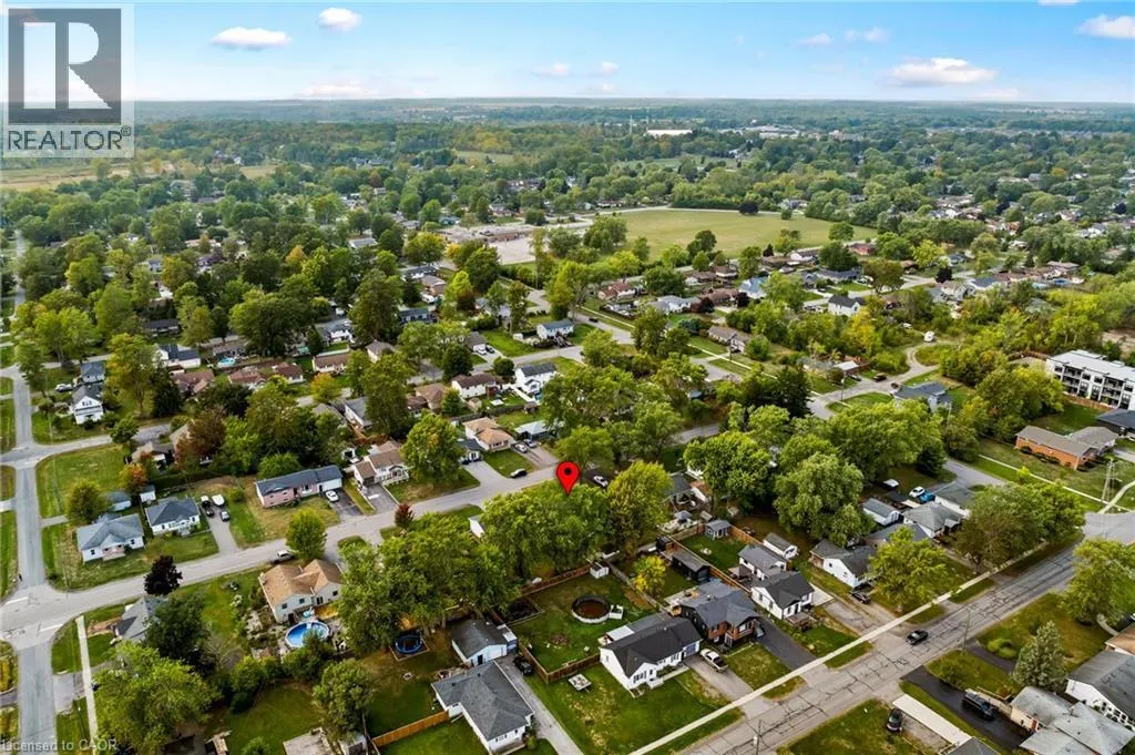 682 FAIRVIEW Road