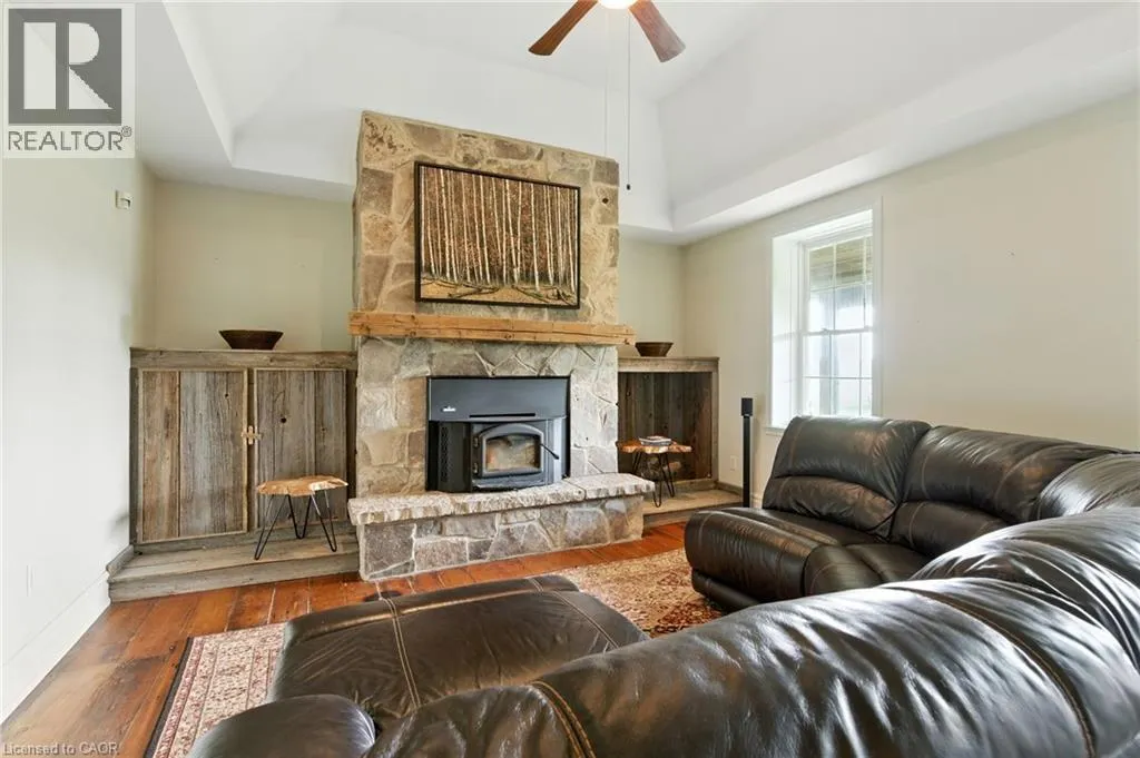 437 6TH CONCESSION Road E