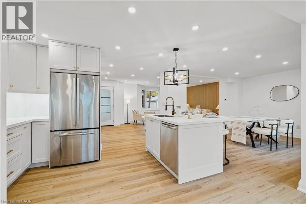 12 SCHEIFELE Place