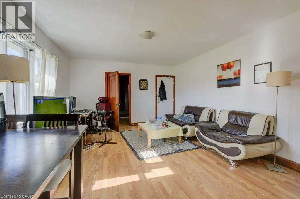 345 LOUISA Street