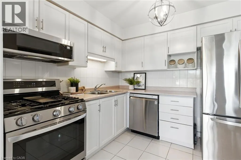 1860 UPPER GAGE Avenue Unit# 14, #14
