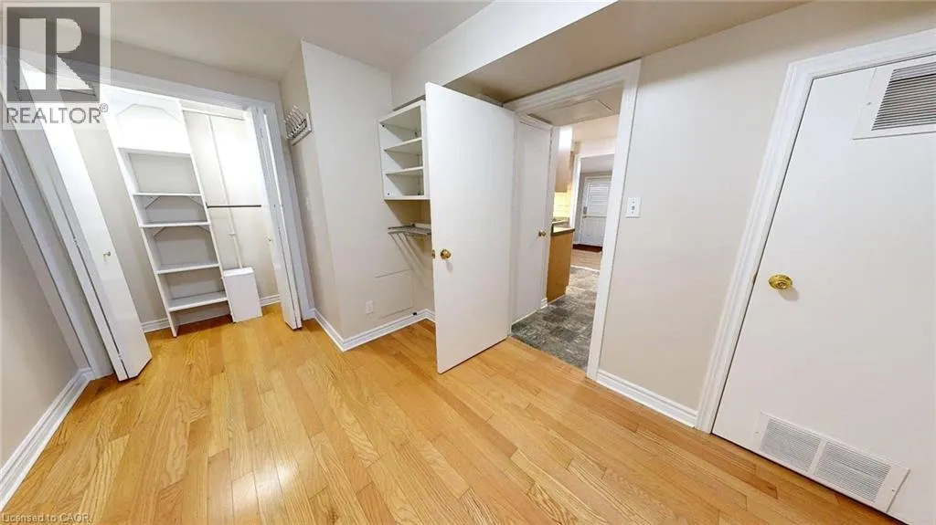 119 MAIN Street W Unit# B, #B