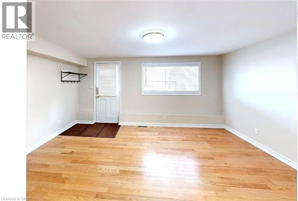 119 MAIN Street W Unit# B, #B