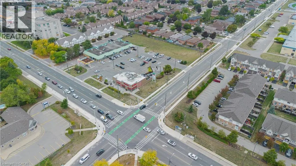 521 HWY 8