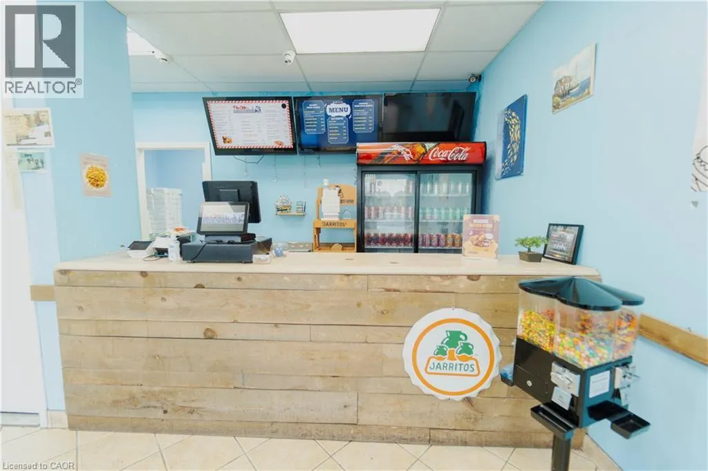 521 HWY 8