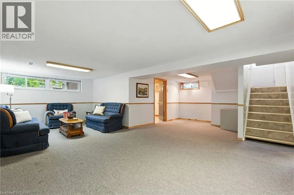 123 MOXLEY Drive