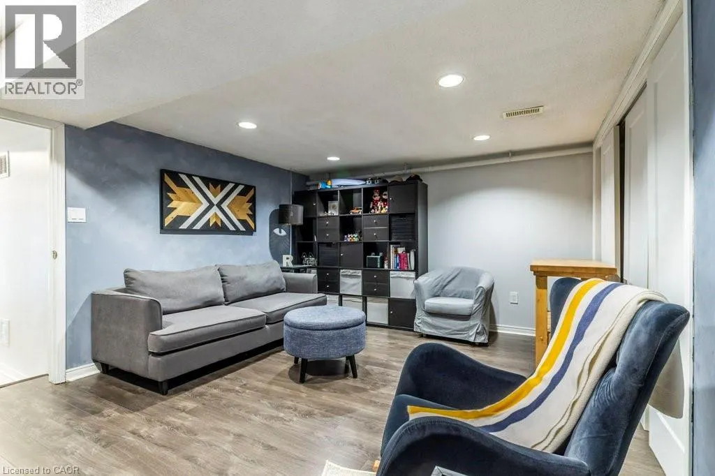 26 MOSS Boulevard Unit# 77, #77