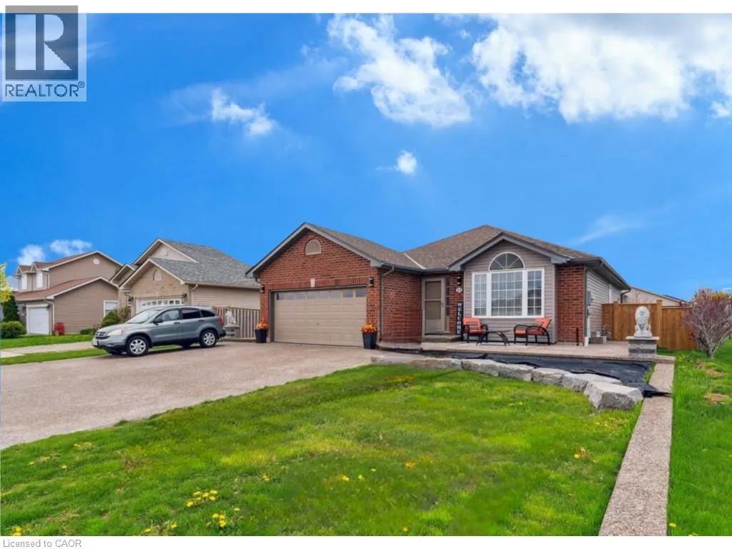 29 MAPLEVIEW Drive