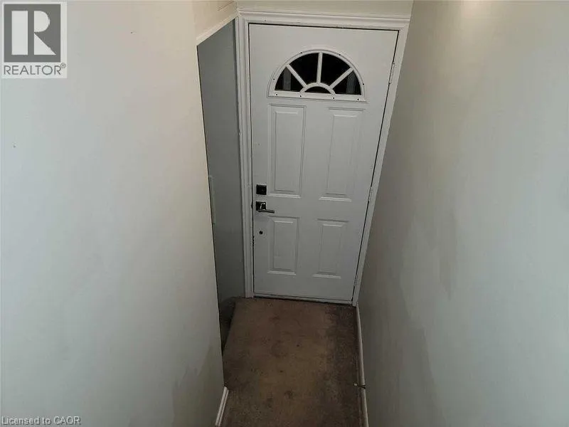 1482 FISHER Avenue Unit# Lower Level