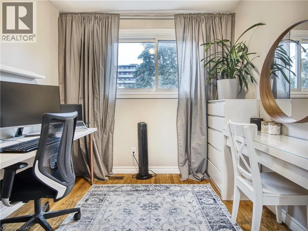 18 PRINCE PAUL Crescent