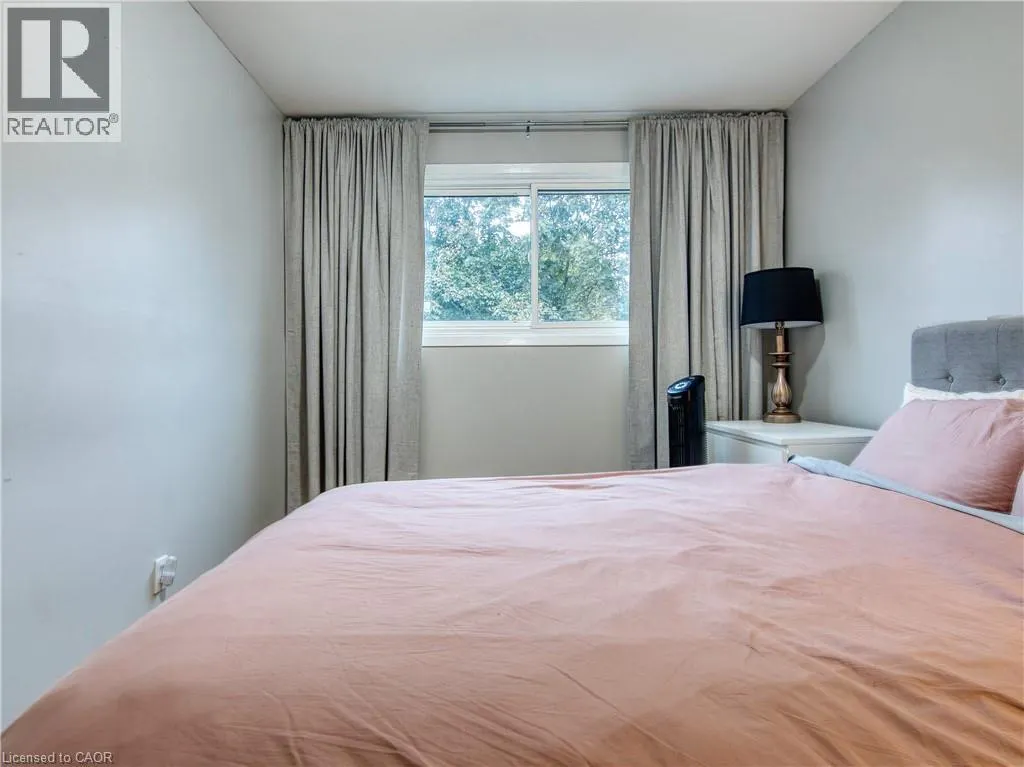 18 PRINCE PAUL Crescent