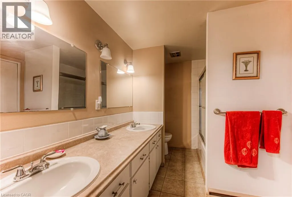 70 MORGAN Avenue Unit# 6, #6