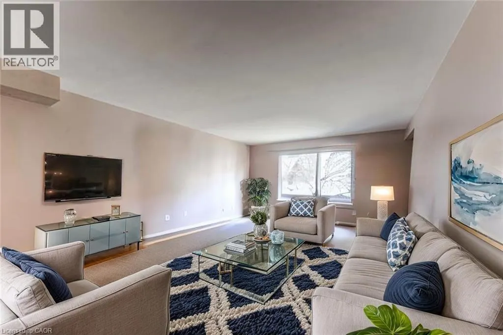 70 MORGAN Avenue Unit# 6, #6
