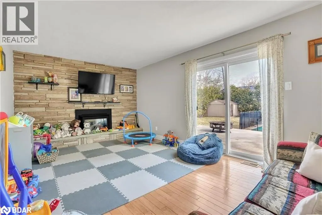 279 SUNNIDALE Road