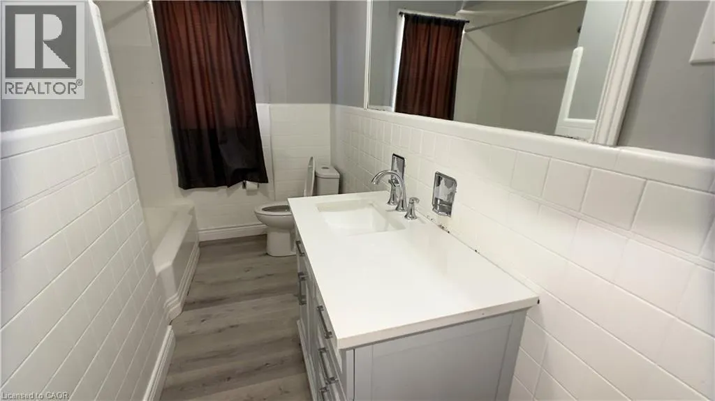 336 QUEENSTON Road Unit# Main, #Main