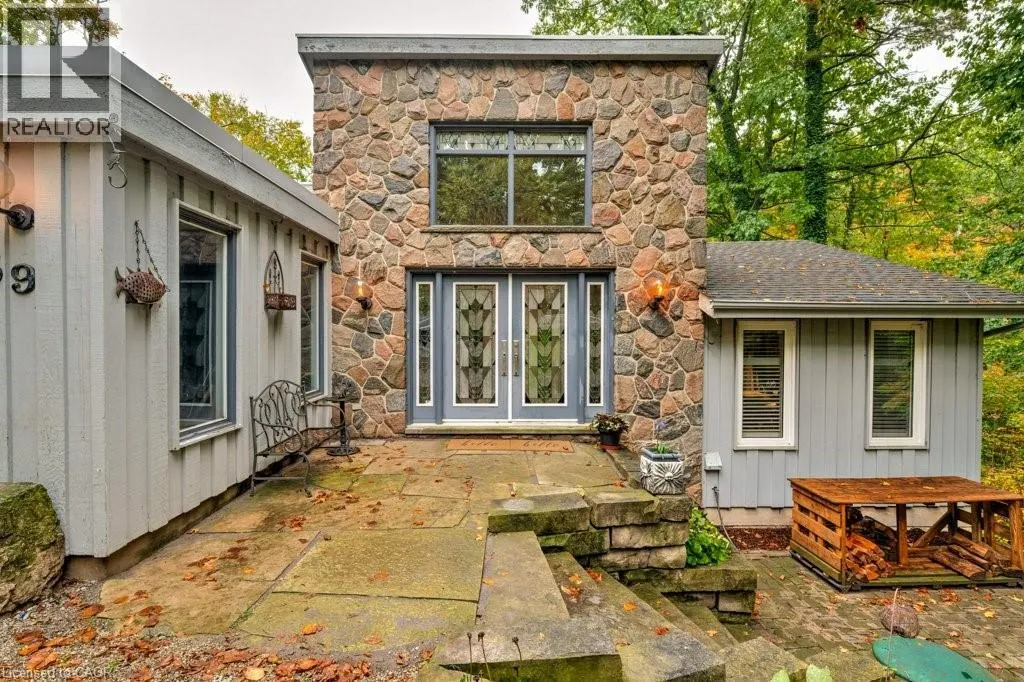 59 PARK Road S