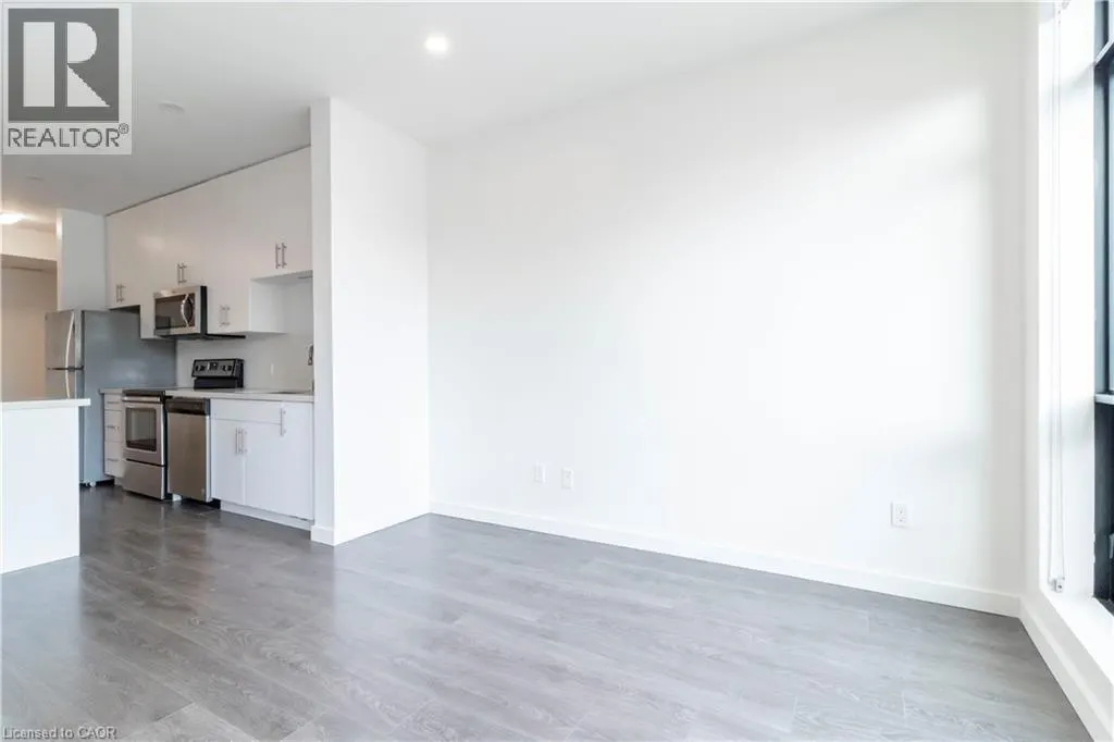 690 KING Street W Unit# 108, #108