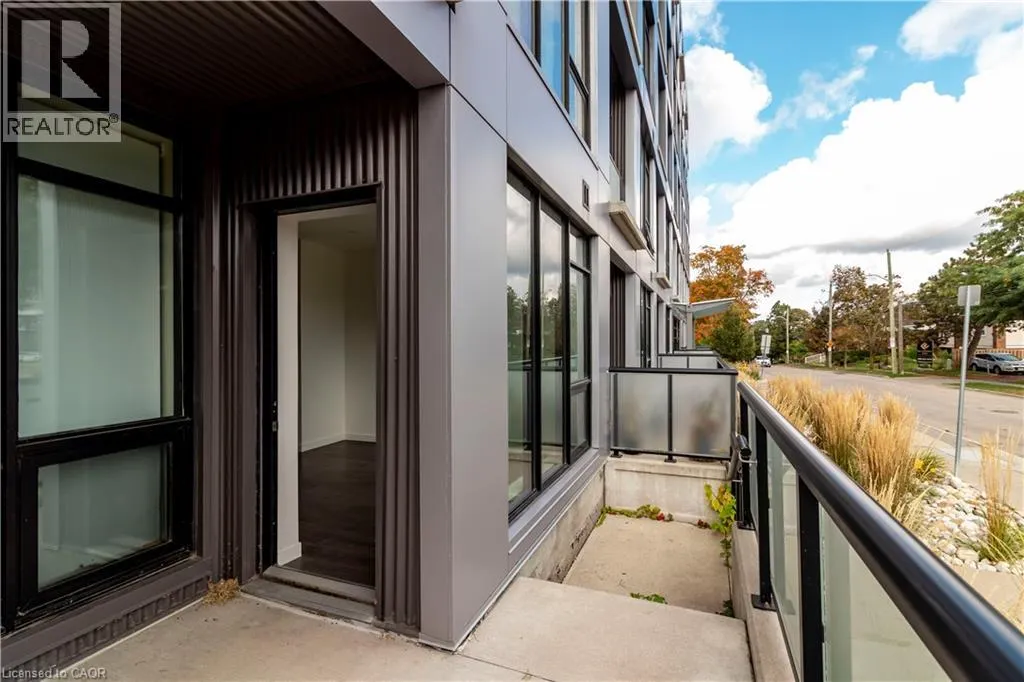 690 KING Street W Unit# 108, #108