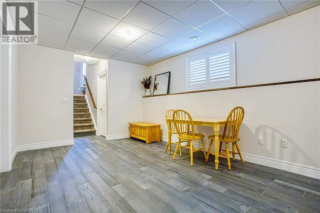 43 SAUER Avenue