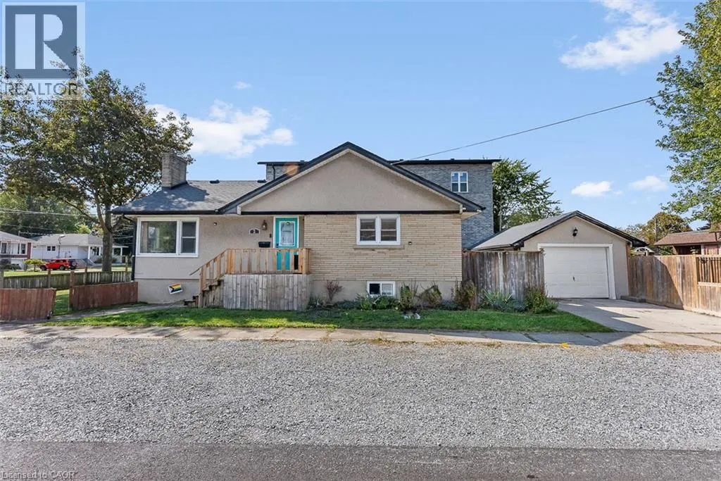 2 HOMEWOOD Avenue