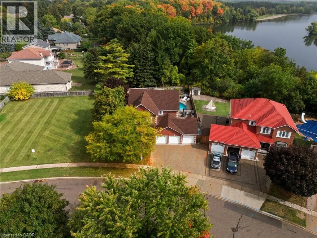 23 BEASLEY Crescent