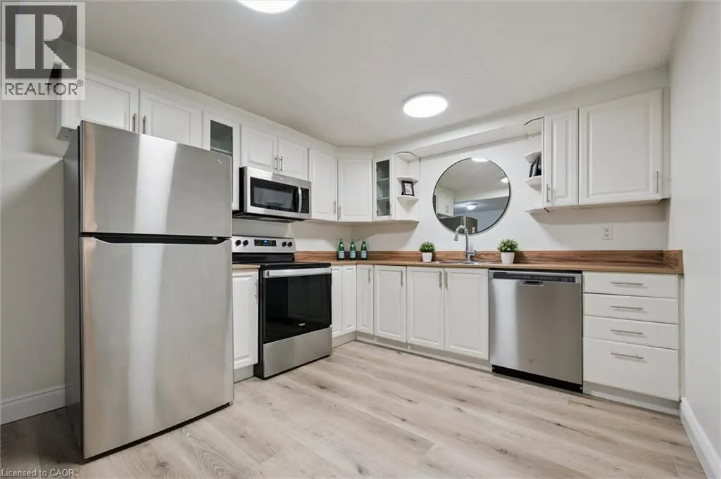 12 GREENBRIER Road