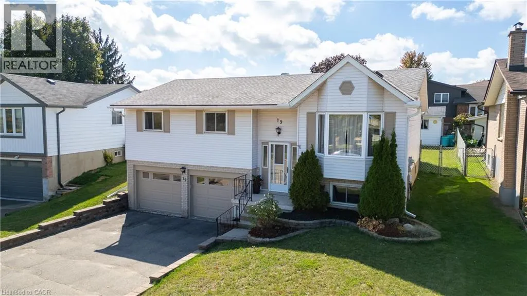 19 KESSELRING Drive