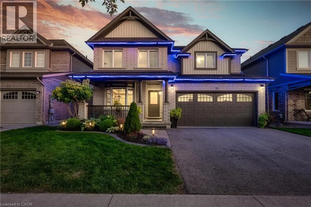 10 RILEY Avenue