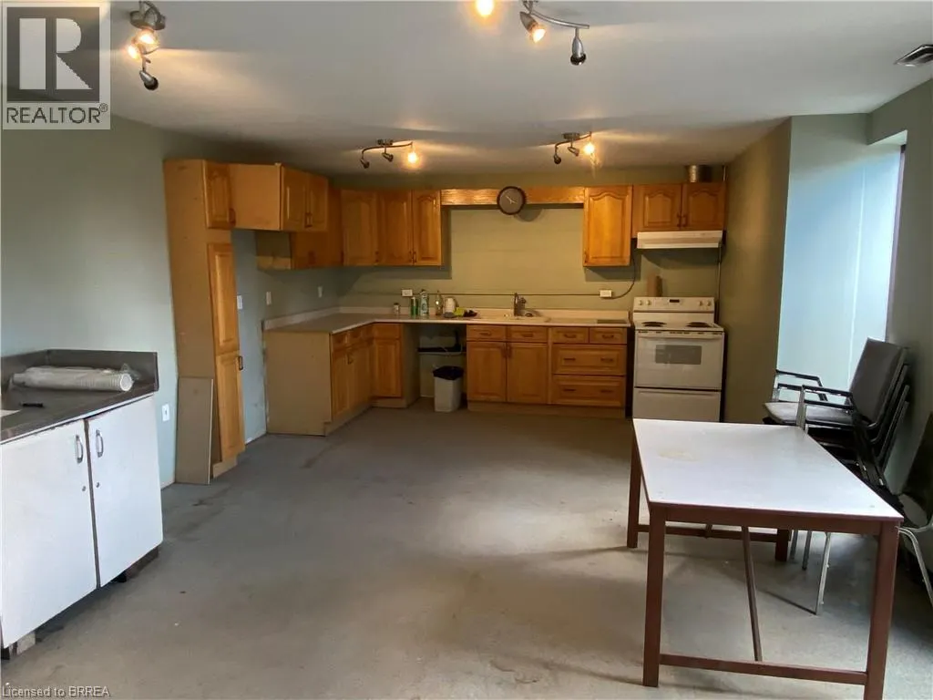 10 PLANT FARM Boulevard Unit# 4, #4
