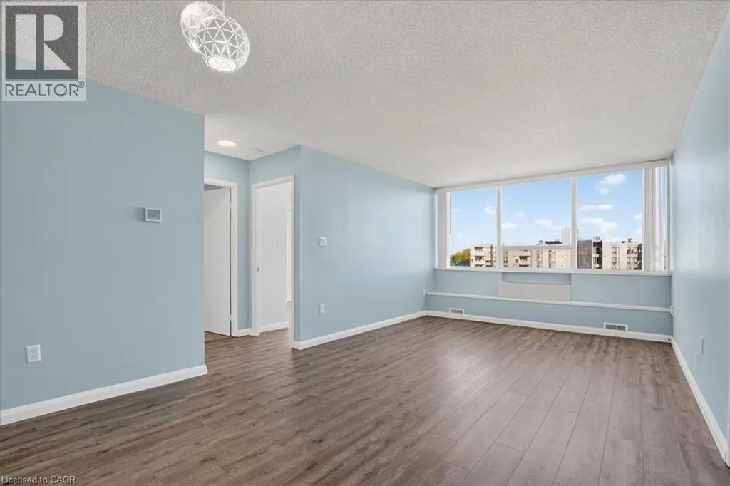 3227 KING Street E Unit# 506, #506