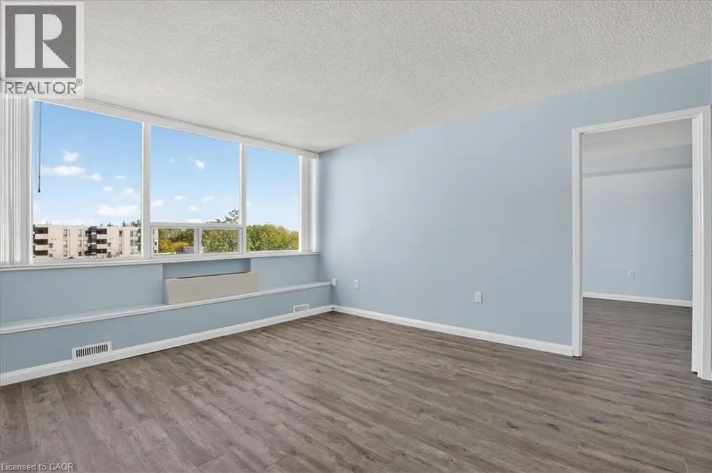 3227 KING Street E Unit# 506, #506
