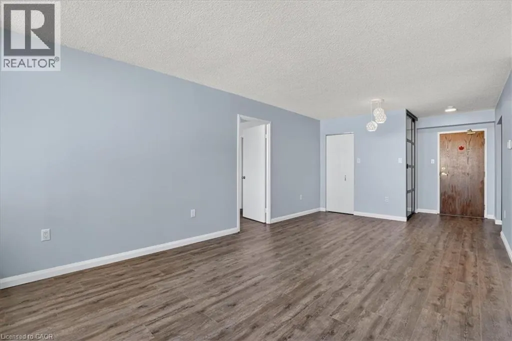 3227 KING Street E Unit# 506, #506