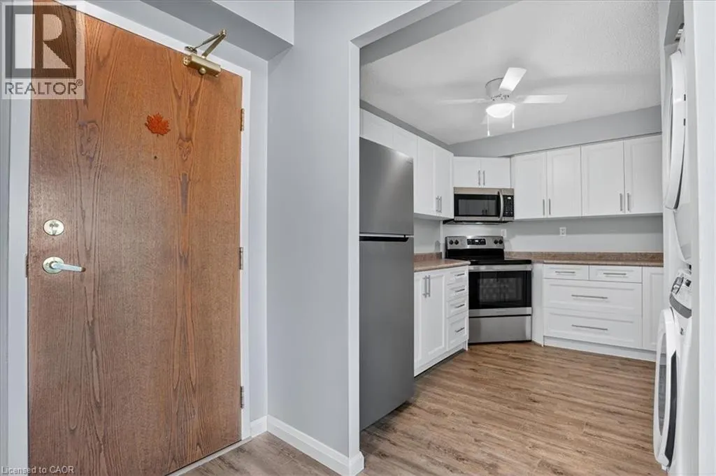 3227 KING Street E Unit# 506, #506