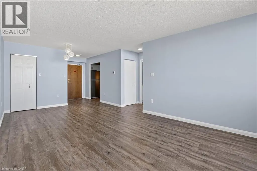 3227 KING Street E Unit# 506, #506