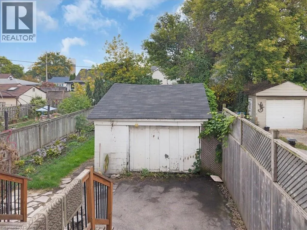 732 TATE Avenue
