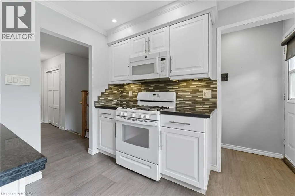 15 BRIER PARK Road