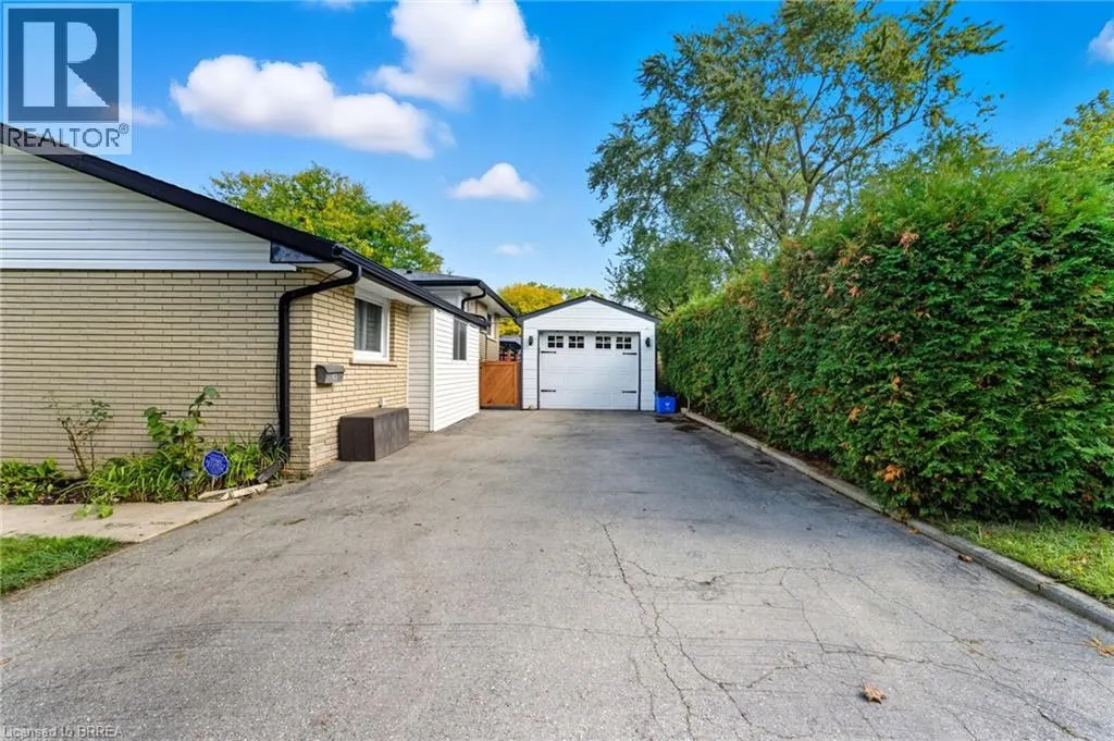 15 BRIER PARK Road