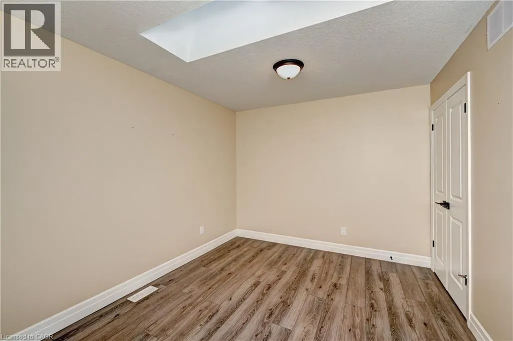 31 CRAB APPLE Court