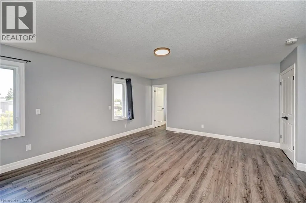 31 CRAB APPLE Court