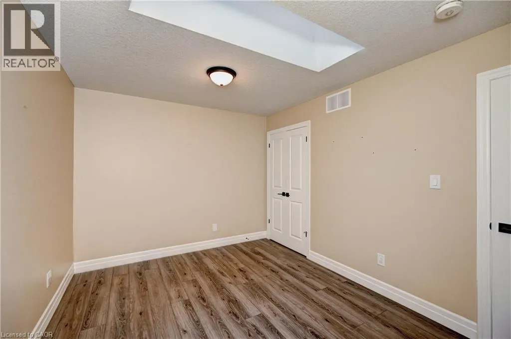 31 CRAB APPLE Court
