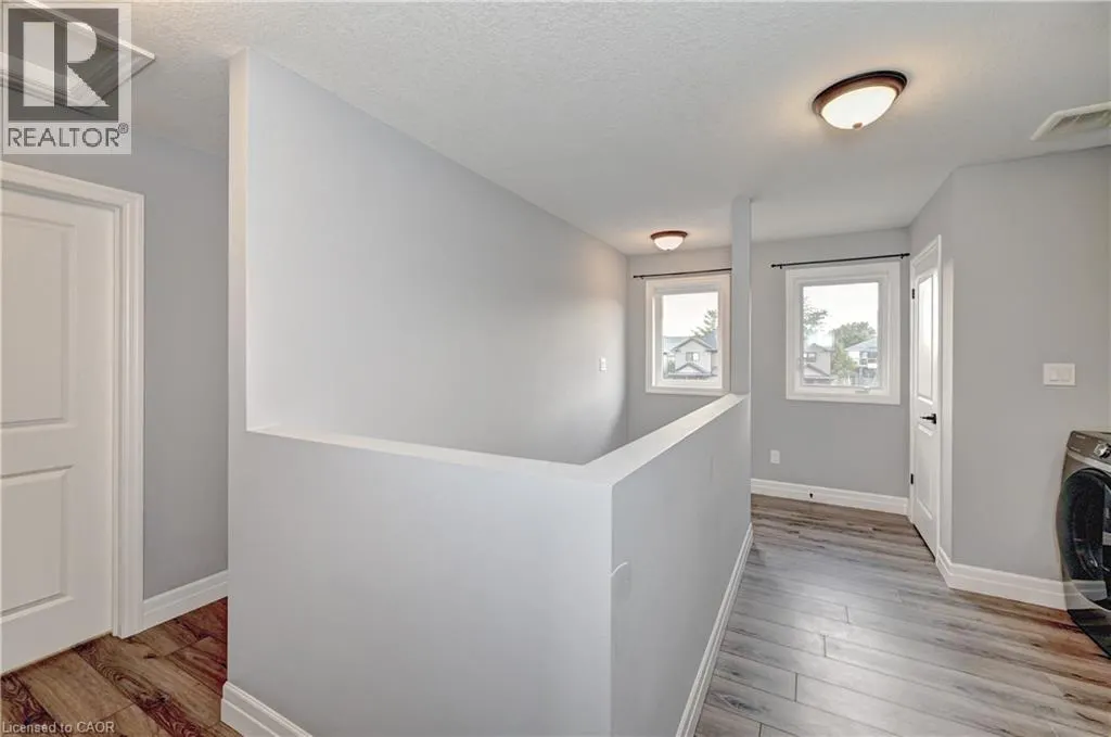 31 CRAB APPLE Court