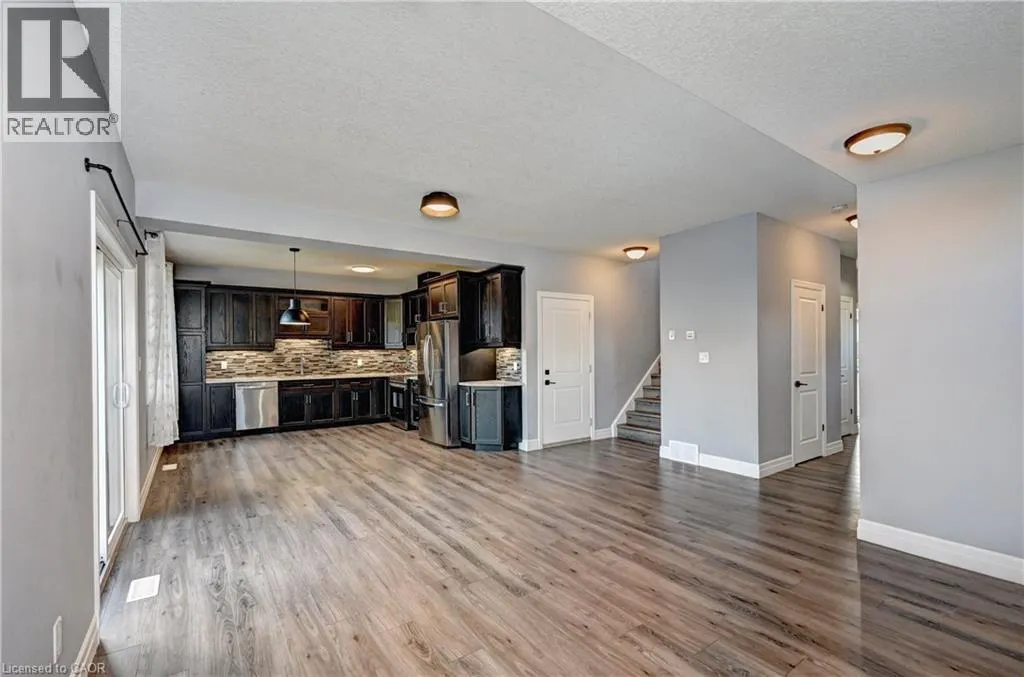 31 CRAB APPLE Court