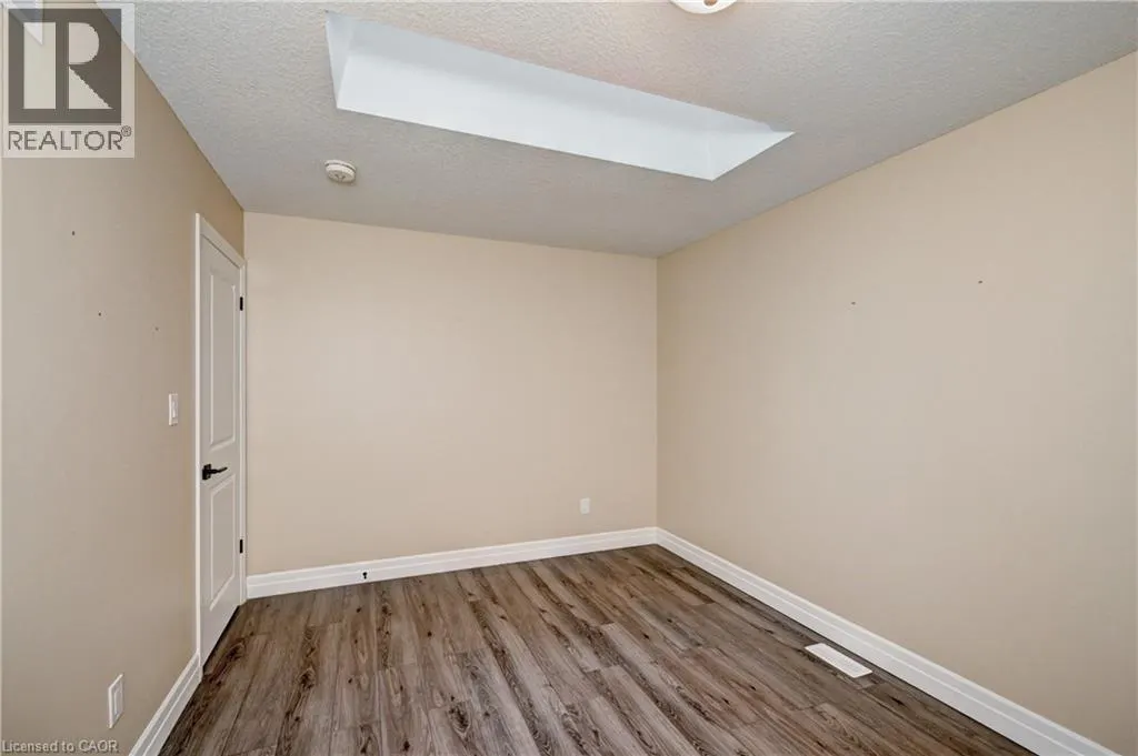 31 CRAB APPLE Court
